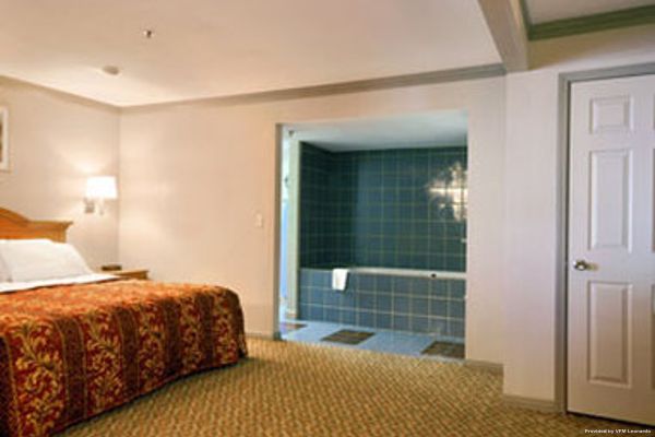 DAYS INN BISHOP (Bishop)